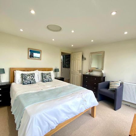 A Secluded Self Contained Country Suite With A View - Parking, Easy Access To Bath Corsham Exterior foto