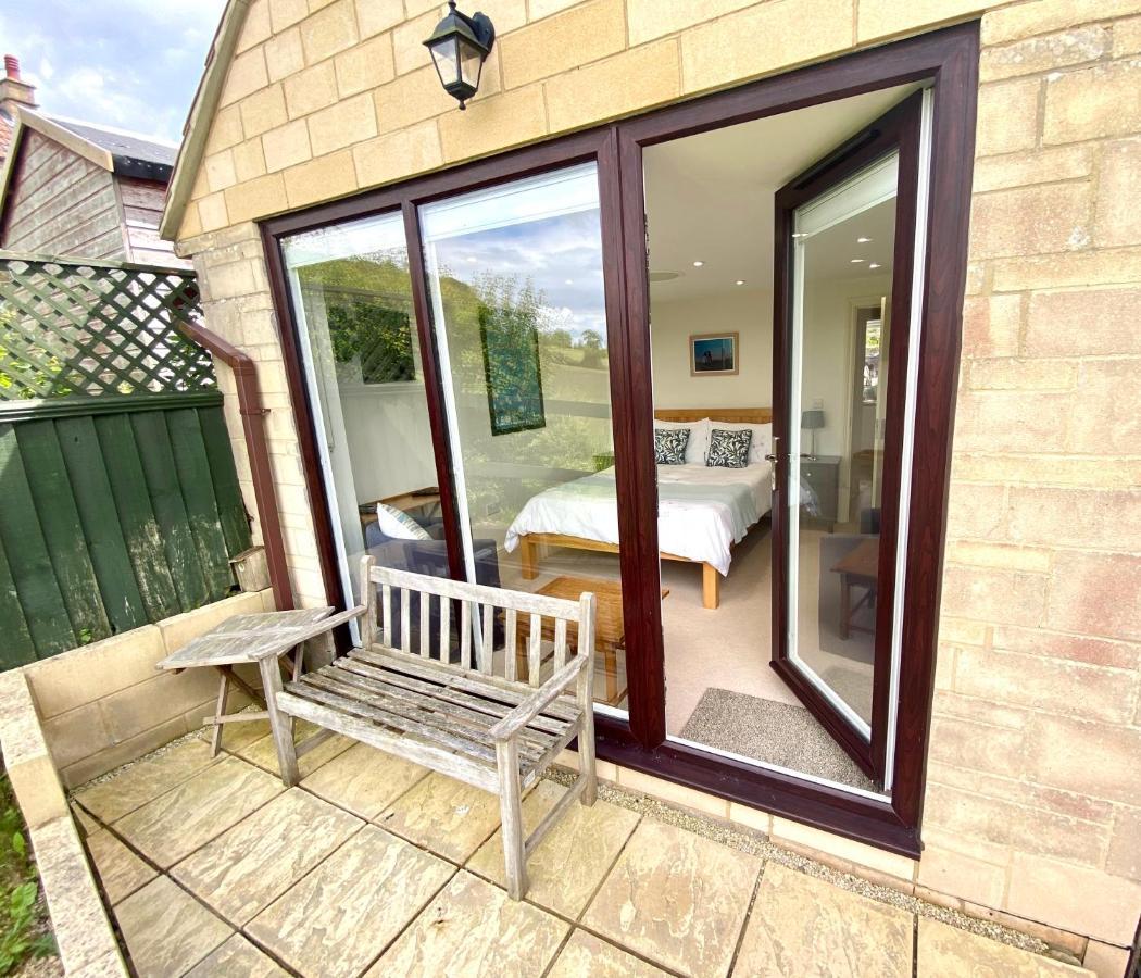 A Secluded Self Contained Country Suite With A View - Parking, Easy Access To Bath Corsham Exterior foto