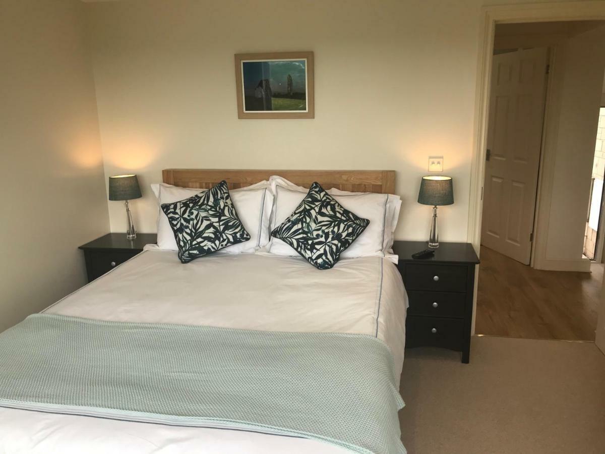 A Secluded Self Contained Country Suite With A View - Parking, Easy Access To Bath Corsham Exterior foto